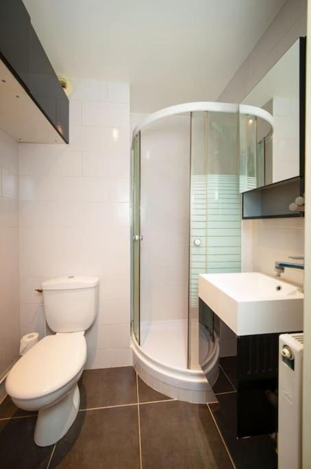 Air-Conditioned Apartment With Private Parking Marseille Bagian luar foto